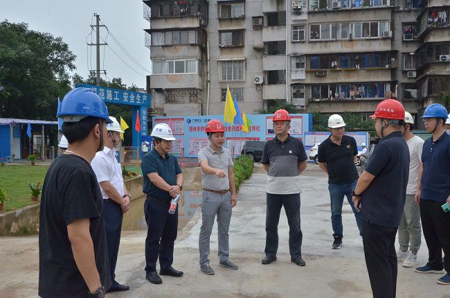 桂林住建局檢查現(xiàn)場.jpg